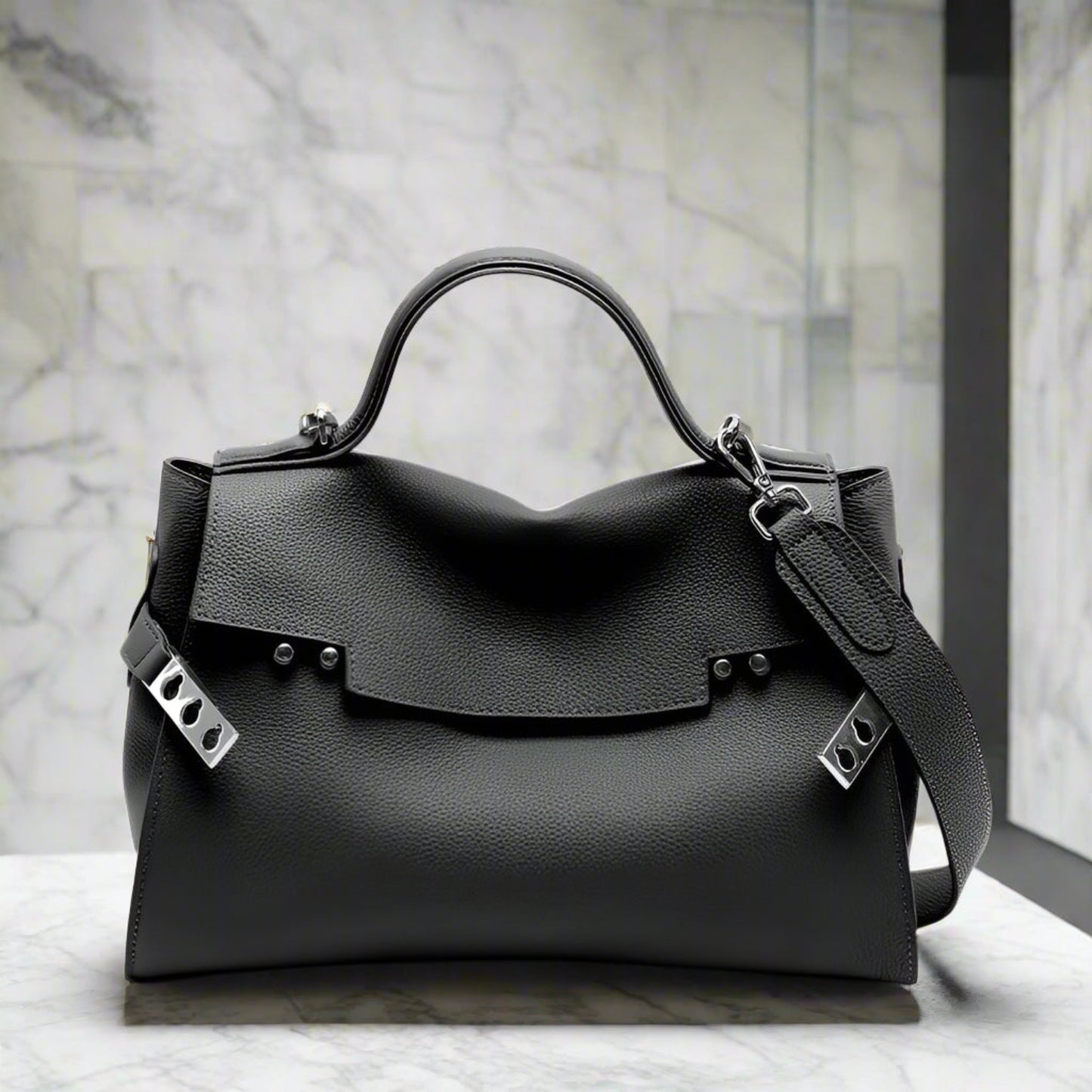 ARI luxury soft cowhide leather shoulder bag fashionable, roomy & durable women trend,uy