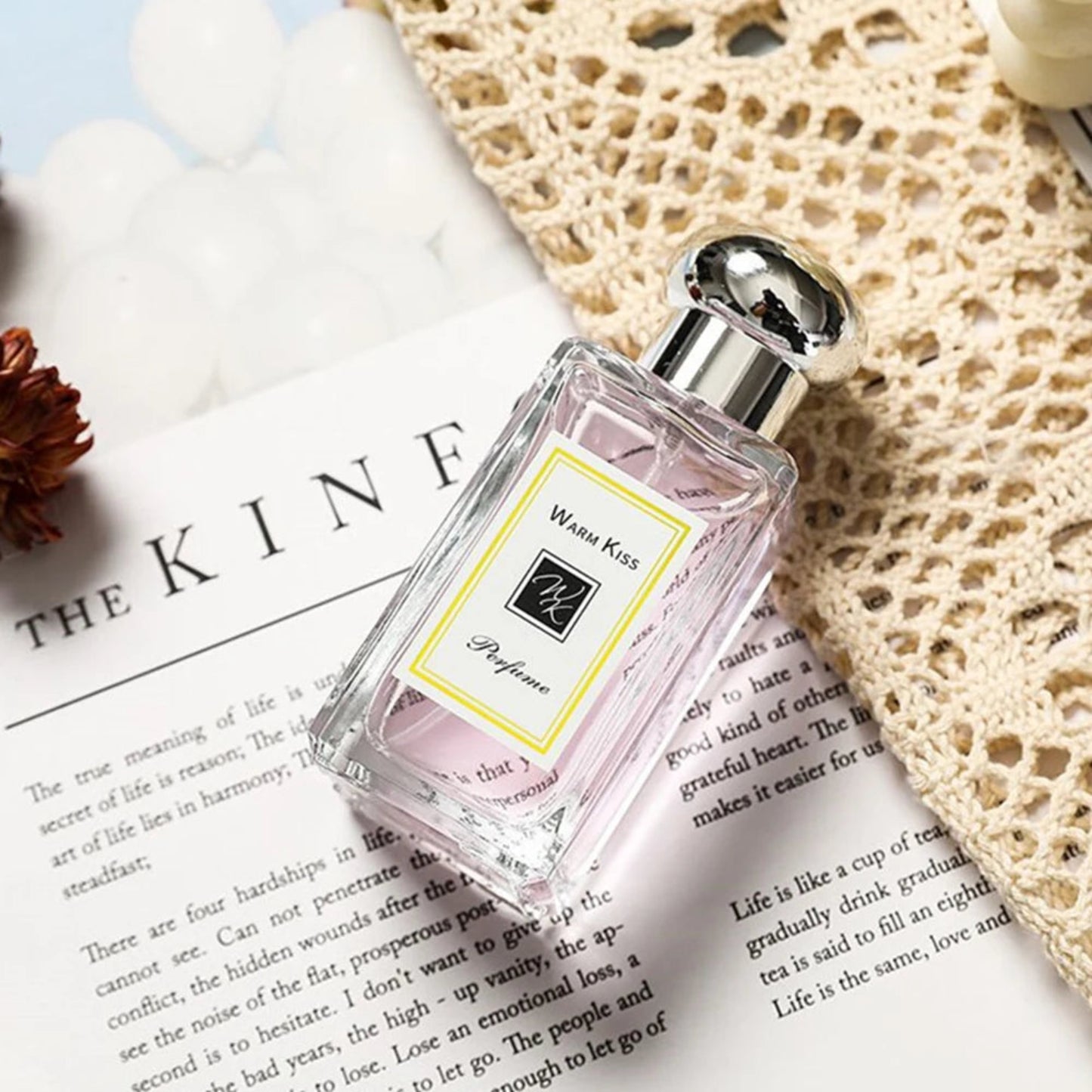 Dating scent perfume for her blue wind chime mushroom head spray,NB