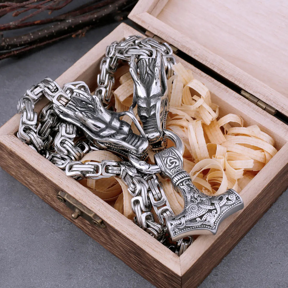 Vintage viking pendant thor hammer amulet necklace steel dragon design