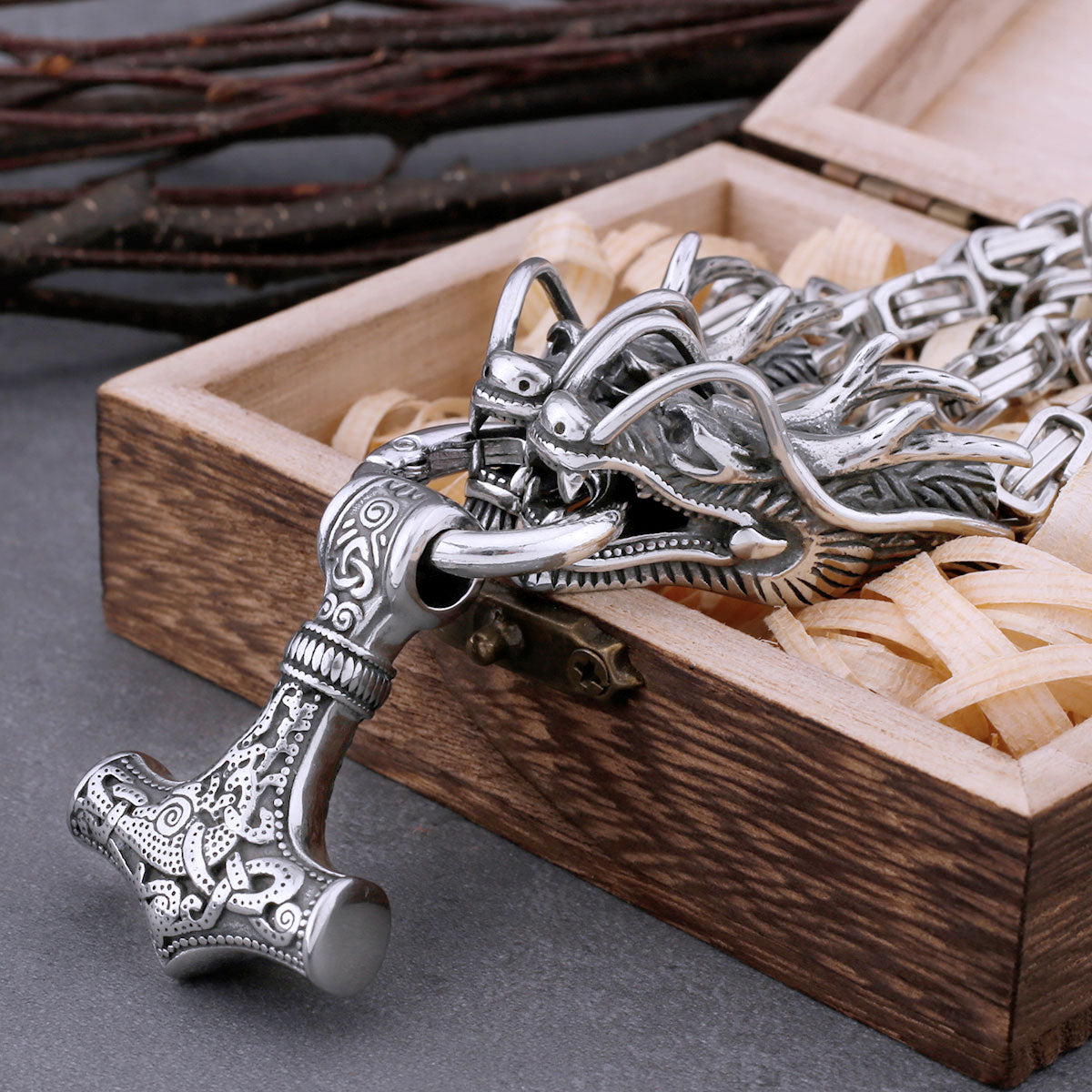 Vintage viking pendant thor hammer amulet necklace steel dragon design