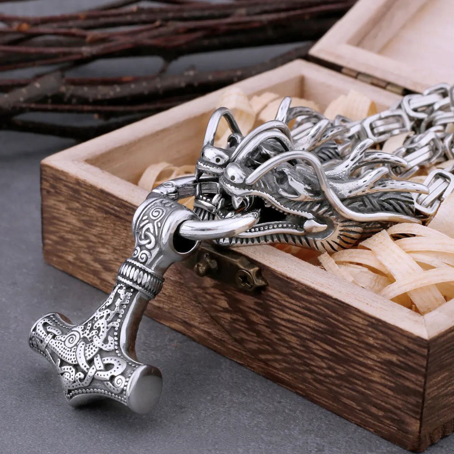 Vintage viking pendant thor hammer amulet necklace steel dragon design