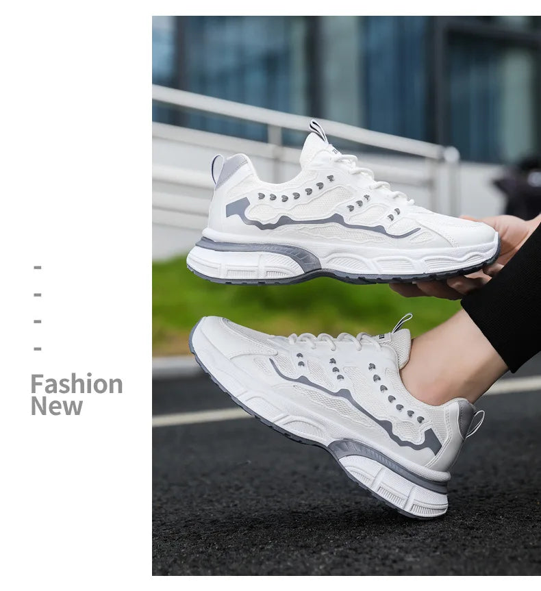 Sneakers  Breathable Outdoor Sports Shoes Light Sneakers Male New Fashion Comfortable