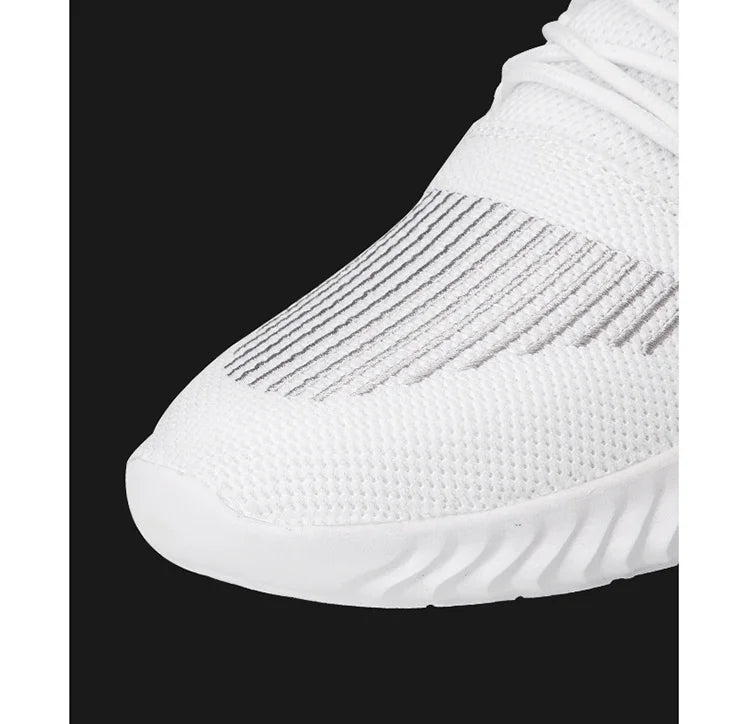 Unisex fashion shoes: white sneakers, outdoor breathable.