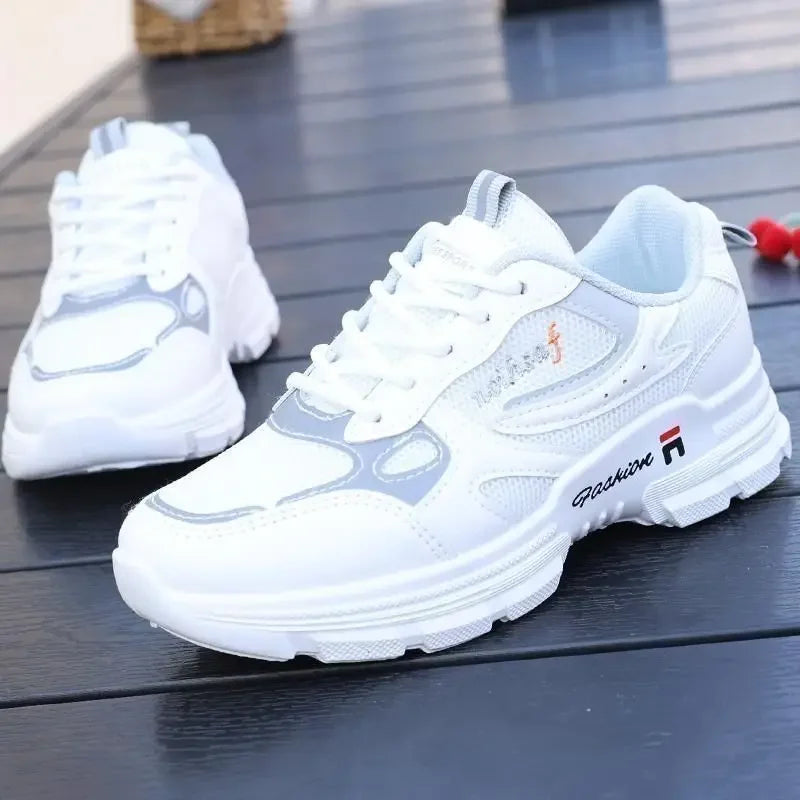 Women Running Shoes Fashion Breathable Walking Mesh Lace Up Platform Shoes Sneakers Women Tenis Feminino White Vulcanized Shoes