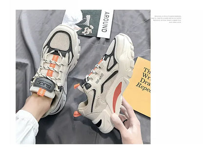 2024 lightweight comfortable male sport sneakers. Mesh breathable, outdoor fashion.