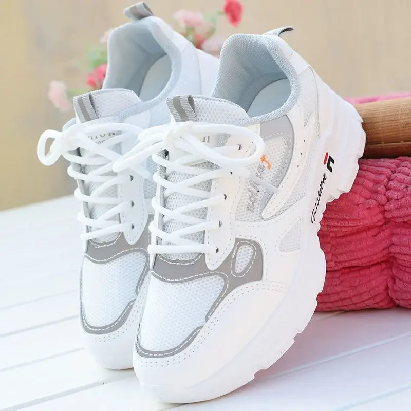 Women Running Shoes Fashion Breathable Walking Mesh Lace Up Platform Shoes Sneakers Women Tenis Feminino White Vulcanized Shoes